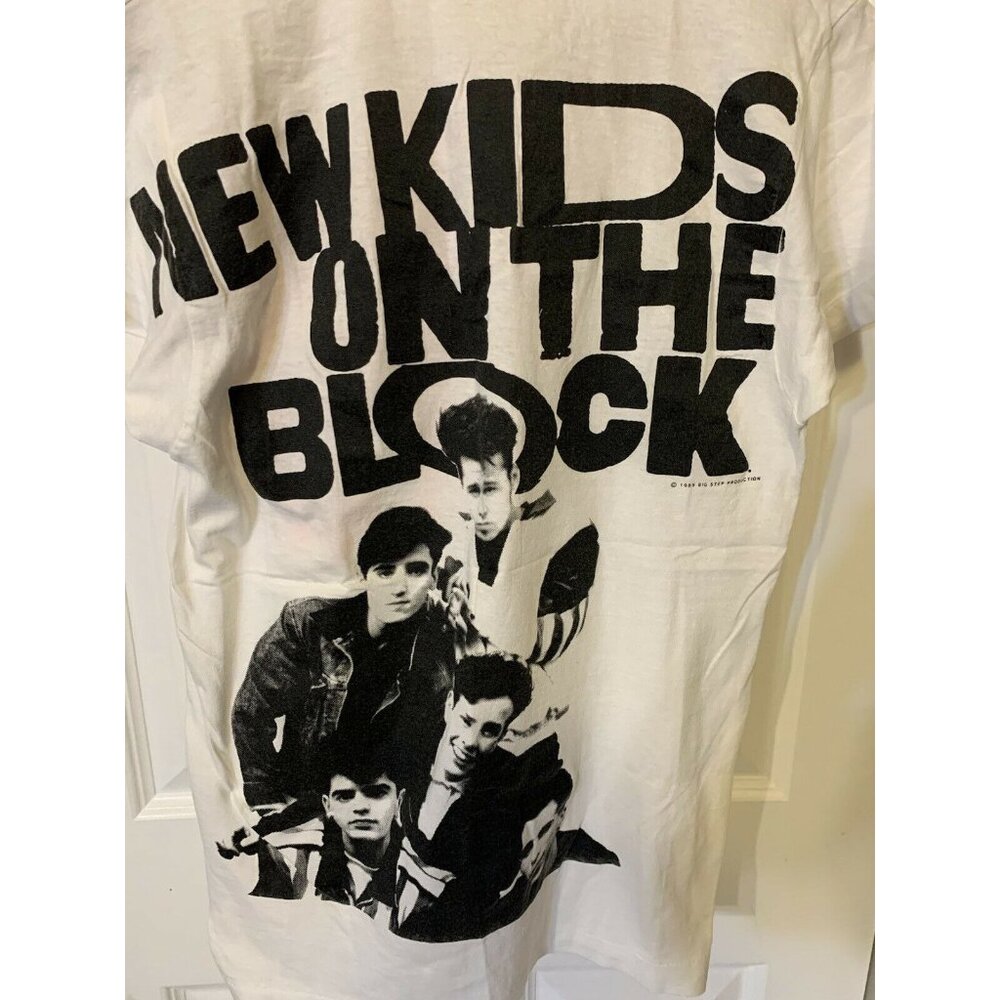 Vtg 90s NEW KIDS‎ ON THE BLOCK Concert Band T Shirt Sz L 1989 Thin Screen Stars